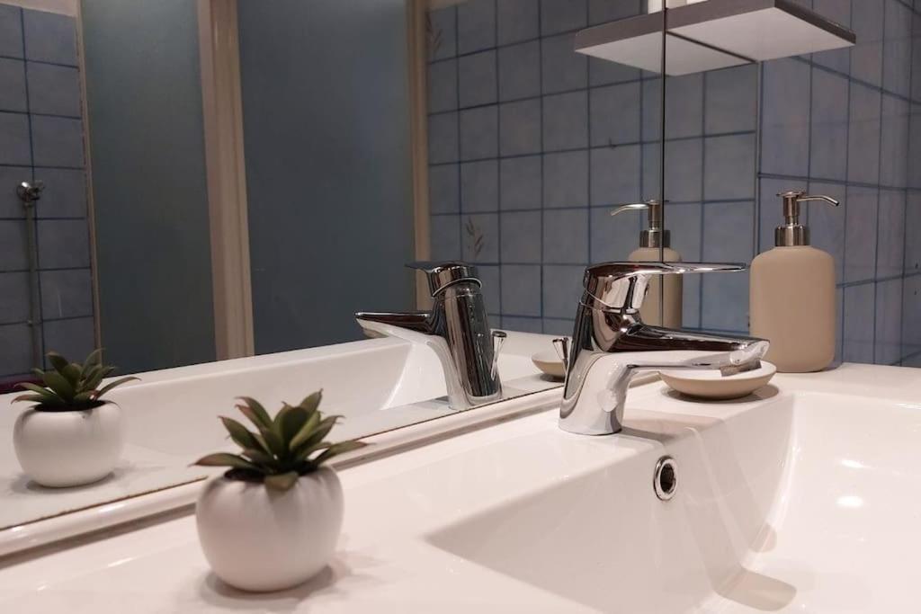 Appartement Spacieux Et Agreable Марсель Экстерьер фото